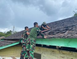 Awali Pelaksanaan Tugas di Perbatasan RI-Malaysia Satgas Yonzipur 8/SMG Laksanakan Renovasi Gedung Gereja milik Masyarakat