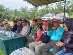 Babinsa Semuntai Hadiri Pembukaan Turnamen Sepak Bola Di Wilayah Binaan