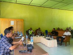 Komsos Babinsa Dengan Perangkat Desa Tingkatkan Kebersamaan di Wilayah Binaan