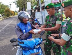 Kodim 1424/Sinjai Laksanakan Kegiatan Jumat berkah Kepada Warga Di Sinjai Utara