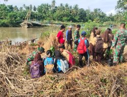 Antisipasi Banjir dan Tanah Longsor, Kodim 1412/Kolaka Karya Bhakti Tanam Ratusan Pohon di Bantaran Sungai Pitulua