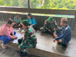 Satgas Pamtas RI-Malaysia Yonzipur 8/SMG Adakan Pemeriksaan Kesehatan kepada Masyarakat di Kampung Long Apari