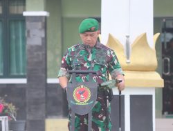 Melalui Upacara Bendera 17-an, Danrem 092/Maharajalila Sampaikan Amanat Pangdam VI/Mlw