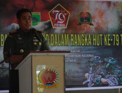 HUT Ke-79 TNI Danrem 182/JO Berikan Sembako Untuk Veteran & Warakawuri Kabupaten Fakfak