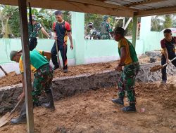 Satgas Pamtas Yonarmed 11 Kostrad dan Warga Gotong Royong Bersihkan Masjid Al Ikhlas di Sebatik Tengah