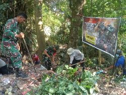 Ba Tuud Pimpin Personel Koramil 1419-04/Alla Karya Bakti Pembersihan Selokan