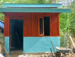 Babinsa Ramil 1422-02/Btm Pantau Progres Rehabilitasi Rumah Tidak Layak Huni (RTLH) di Desa Mangeloreng