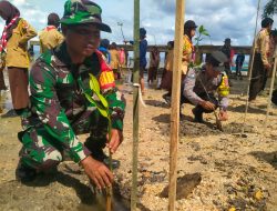 Hijaukan Alam Pantai, Kodim 1412/Kolaka Menggelar Aksi Karya Bhakti Tanam Pohon Mangrove di Pesisir