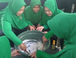 Persit Cabang XXX Kodim 1422/Maros Gelar Senam Rutin dan Pelatihan Pembuatan Detergen