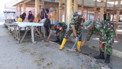 HUT Ke 79 TNI, Koramil 1425-05 Batang Gelar Karya Bakti Penanaman Pohon dan Pembersihan Lingkungan