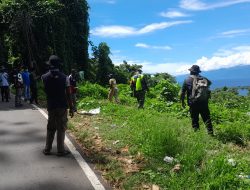 Peduli Penghijauan Di Wilayah, Babinsa Koramil 1801-01/Manokwari Bersama Pemuda Pecinta Lingkungan Tanam Pohon Di Gunung Meja