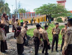 Bakti Sosial, Personil Kodim 0308 Pariaman Laksanakan Apel Gabungan Dengan Instansi Terkait Dan Komponen Masyarakat Kota Pariaman Untuk Pembersihan Pantai Gandoriah Kota Pariaman Dalam Rangka Menyambut HUT TNI Ke-79 Tahun