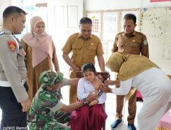 Babinsa Garda Terdepan; Sinergi Babinsa dan Puskesmas Sukseskan Imunisasi BIAS Untuk Kesehatan Siswa