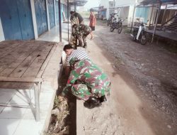 Wujud Kepedulian Terhadap Kebersihan, Koramil-05 Kodim 1404/Pinrang Gelar Kerja Bakti Pembersihan Pasar Tradisional