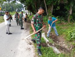Bersama Warga Sekitar Babinsa Laksanakan Goro Bersama