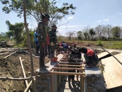 TMMD Ke-122 TA. 2024 Kodim 1425/Jeneponto: Pembuatan Plat Duiker Dalam Pelaksanaan TMMD Ke-122 Kodim 1425/Jeneponto