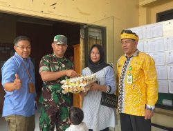 Bersama Pihak Terkait,Babinsa Koramil 0907/02 Tarteng Salurkan Makanan Tambahan Anak Asuh Stunting