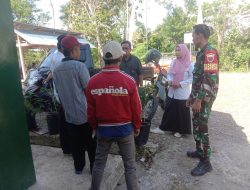 Komsos Dengan Warga, Babinsa Koramil 09/Lapri Lakukan Sosialisasi