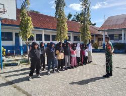 Babinsa 01/Ajangale Beri Materi PBB Kepada Siswa/i SMP Negeri 1 Ajangale