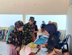 Wujudkan Ibu Hamil Dan Balita Sehat, Babinsa 16/Tonra Dampingi Pelaksanaan Posyandu Di Posbindu Sehat I, Desa Bonepute