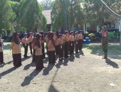 Tanamkan Kedisiplinan, Anggota Koramil 03/Cenrana Berikan Materi PBB Pada Siswa SMPN 4