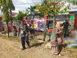 Perlihatkan Kekompakan Jelang HUT TNI Ke 79, Personel Koramil 19/Kahu Gotong Royong Bersihkan Lingkungan