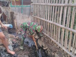 Babinsa Koramil-04/Sinjai Timur Kodim 1424/Sinjai Bersama Warga Laksanakan Karya Bakti Pembersihan Parit Dan Selokan