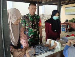 Babinsa Koramil 1405-04/Soppeng Riaja Hadiri Kegiatan Posyandu di Desa Lampoko