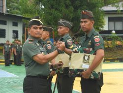Prajurit Korem 141/Tp Terima Pembagian Kaporlap dan Bantuan Swadaya dari Kasad