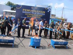 Danramil 1405-01/Ujung hadiri Pemusnahan Barang Milik Negara (BMN) di kota Parepare