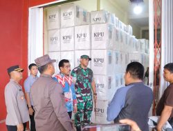 Pastikan Keamanan dan Kelancaran, Dandim 1404/Pinrang Hadiri Seremonial Distribusi Logistik Pilkada 2024