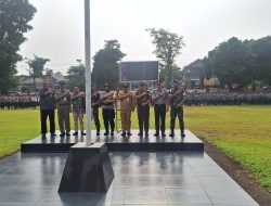 Menguatkan sinergitas dan kolaborasi antara aparat penegak hukum, Kepala Rutan Salatiga Hadir Dalam Apel Gelar Pasukan Operasi Mantap Praja Candi 2024-2025 di Polres Salatiga