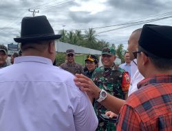 Wujudkan Pilkada Aman Dan Damai Danrem 032/Wbr Di Dampingi Wakapolda Sumbar dan Seluruh Unsur Forkopimda Provinsi Sumbar meninjau TPS (Tempat Pemungutan Suara) Di Kuraitaji Timur, Kec. Nan Sabaris Kab. Padang Pariaman