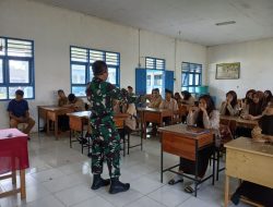 Tanamkan Nilai Nilai Pancasila, Babinsa Kodim 1422/Maros Berikan Materi Wawasan Kebangsaan kepada Siswa SMK