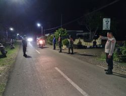 Ciptakan Situasi Pilkada Yang Kondusif, Koramil 1407-13/Sibulue Bersama Polsek Melaksanakan Patroli Malam
