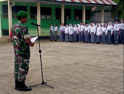Upacara Bendera, Babinsa Koramil 1407-08/Lamuru Menjadi Irup Di Sekolah MA/MTS Lita