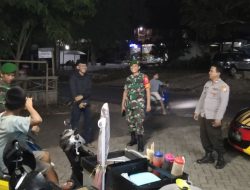 Sinergitas Personel Koramil  1407-08/Lamuru Dan Polsek Laksanakan Patroli Gabungan Jelang Pilkada Serentak