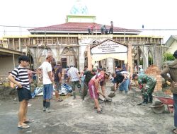 Upaya Babinsa Koramil 21/Palakka Kodim 1407/Bone Dukung Percepatan Pembangunan Di Wilayah Binaan
