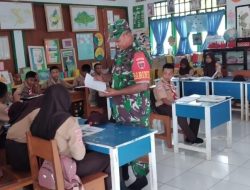 Babinsa Koramil 1407-20/Bontocani Uji Kemampuan Dan Wawasan Siswa Pramuka SMPN 1 Bontocani