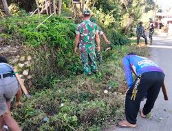 Personel Koramil 1419-04/Alla Karya Bakti Pembersihan Selokan