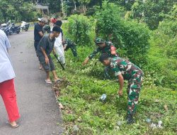 Anggota Koramil 1419-01 Maiwa Melaksanakan Karya Bakti Pembersihan Selokan