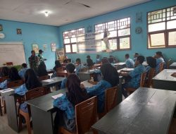 Babinsa Laksanakan Wasbang Kepada Siswa-Siswi SMA GUPI Raja Ampat