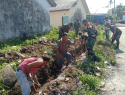 Danramil-03/Mattiro Bulu Kodim 1404/Pinrang Pimpin Kerja Bakti Bersihkan Saluran Air
