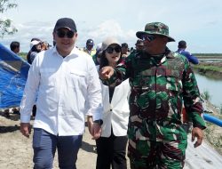 Letkol Inf Johny Nofriady Dampingi Staf Presiden Tinjau Lahan Pertanian di Kab. Merauke