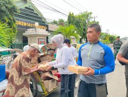 Korem 141/Tp kembali berbagi kepada sesama di Jumat Berkah