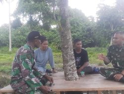 Babinsa Sidey Jalin Keakraban Dan Kebersamaan Dengan Masyarakat Di Wilayah Binaan