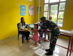 Satgas Pamtas Yonzipur 8/SMG Dukung Penuh Kegiatan Posyandu Balita di Desa Pujungan