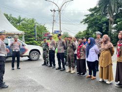 Sinergitas TNI-Polri: Kodim 1419/Enrekang Terjunkan Personel untuk Pengamanan Natal dan Tahun Baru