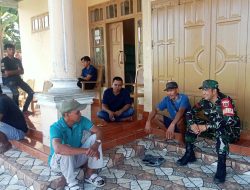  Babinsa Koramil 13 – Sibulue Komsos Dengan Warga Binaan