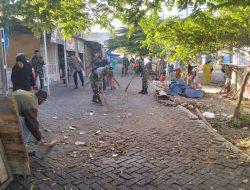 Koramil 06/Awangpone Kembali Gelar Karya Bakti Pembersihan Pasar Tradisional Paccing